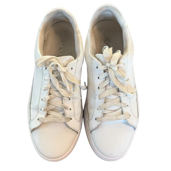 Kizik Women's Wide Hands Free Vegas 2 White Leather Lace Up Sneaker - 8.5 Wide - Picture 3 of 10